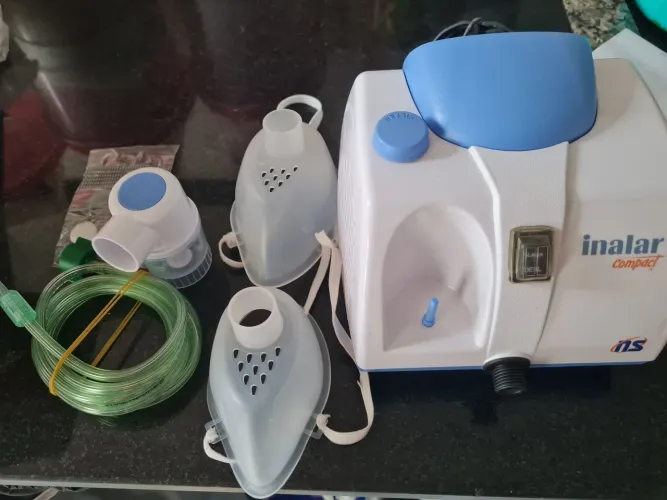 Aparelho de inalar compacl 