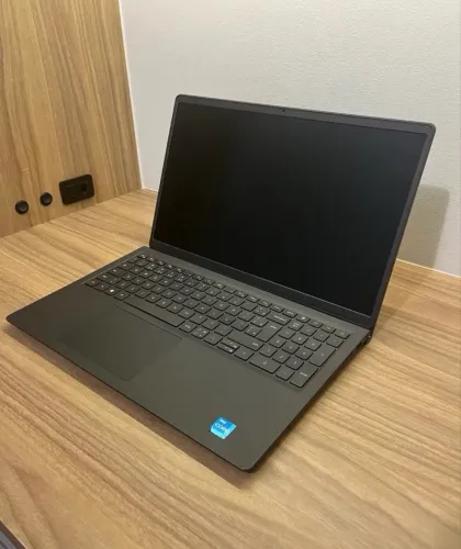 Notebook Dell inspiron 3520