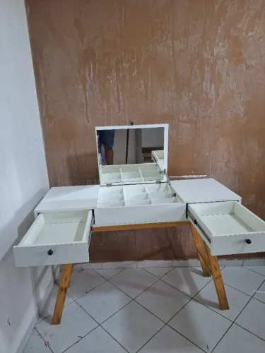 Penteadeira Branca com Espelho e Gavetas Penteadeira com Divisórias para Maquiagem branca