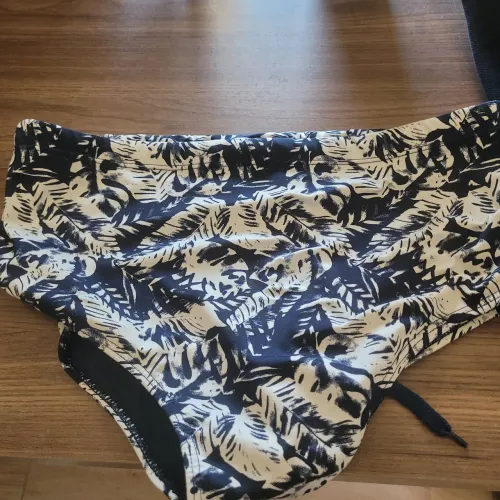 Sunga azul e branco tamanho M