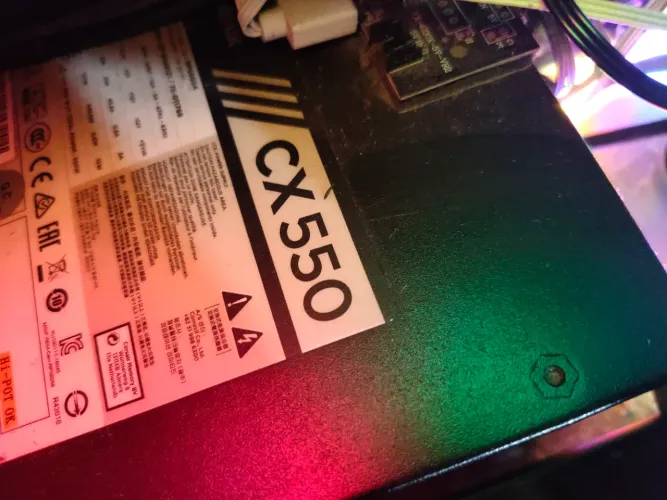 Fonte Corsair cx 550