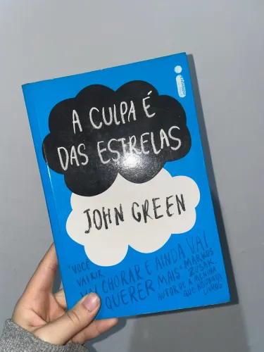 Livro ?A culpa é das estrelas? - John Green