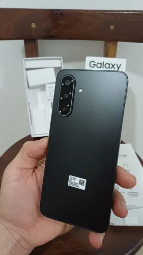 Celular Samsung A17 5G lançamento, completo com nota fiscal