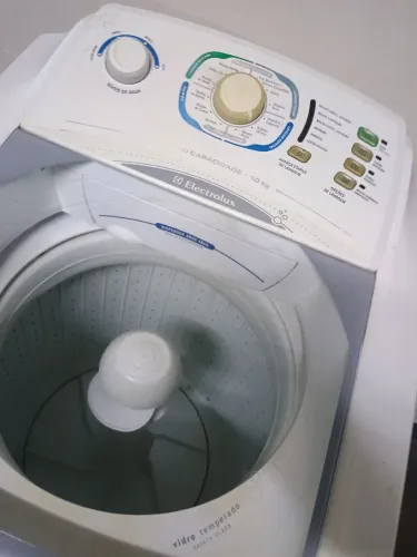 Máquina de lavar roupa Electrolux 10 kg funcionando perfeitamente todas as funções ok 