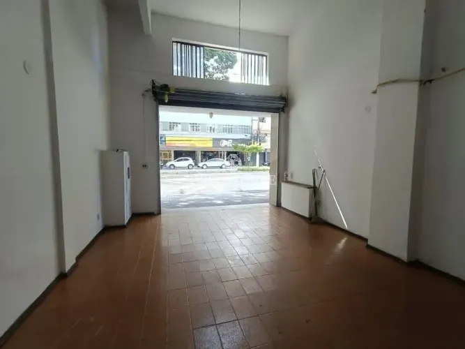 Loja para alugar, 37 m² por R$ 3.836,47/mês - Várzea - Teresópolis/RJ