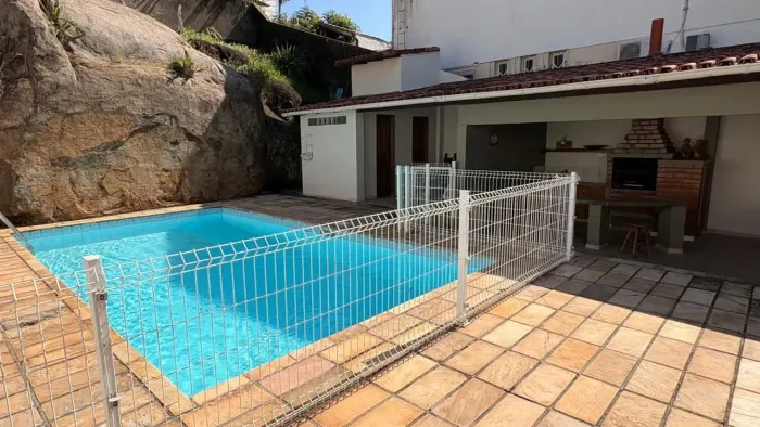 casa para aluguel 295 m2 com 3 quartos em Fradinhos - Vitória - ES