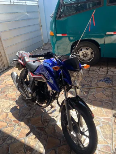 Vem na Titan 160 muito zera