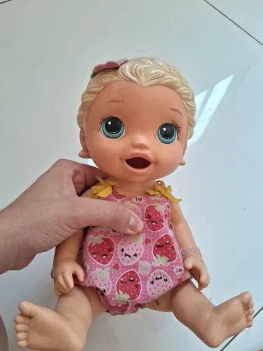 Boneca Baby alive