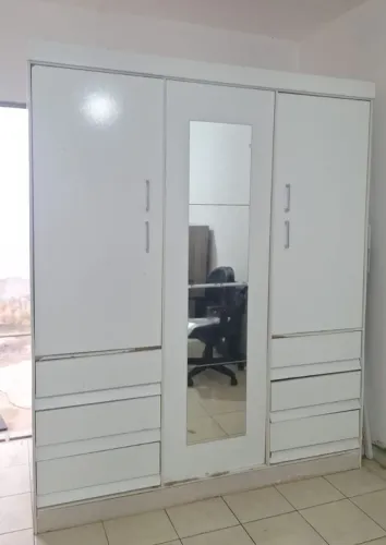 Guarda-roupa Casal 6 portas