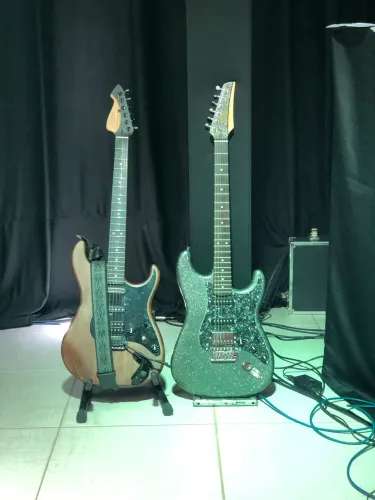 Guitarras reguladas !