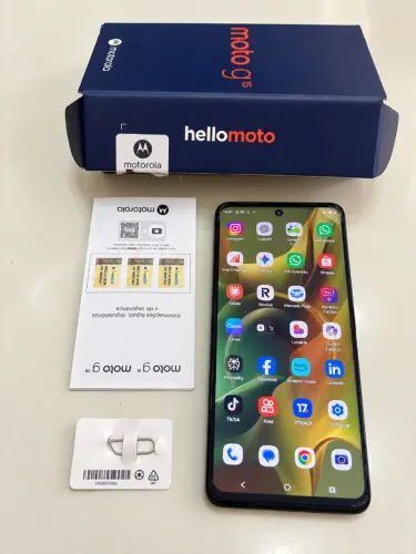 Motorola Moto G15 256GB ? Pouco Uso, Completo com Caixa.