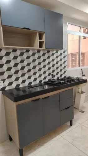 Vendo armário de cozinha sem o fogão