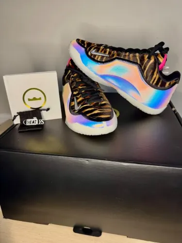Nike LeBron 23 Heat Wave - Tamanho 44