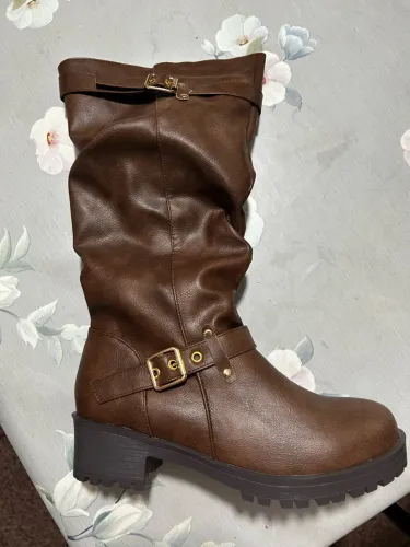 Bota Feminina Cano Médio