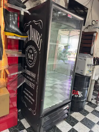 Freezer expositor vertical
