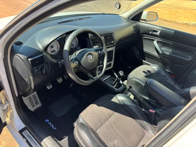 Volkswagen Golf Sportline 1.6 MI Total Flex 8V 4P 2012