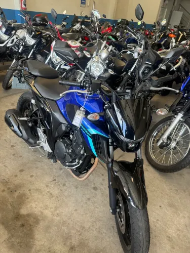 YAMAHA FZ25 2024
