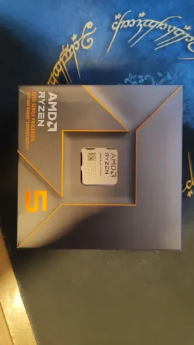 Ryzen 5 8500g