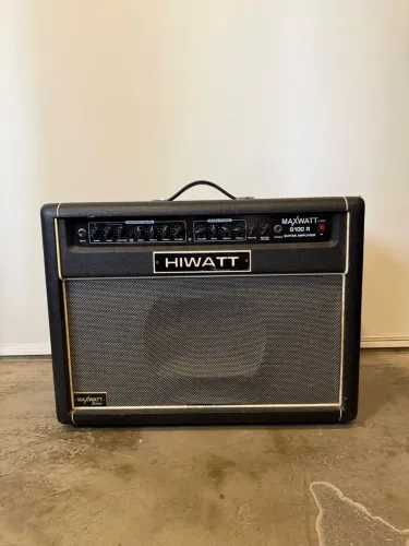 Hiwatt G100 R - Amplificador de Guitarra
