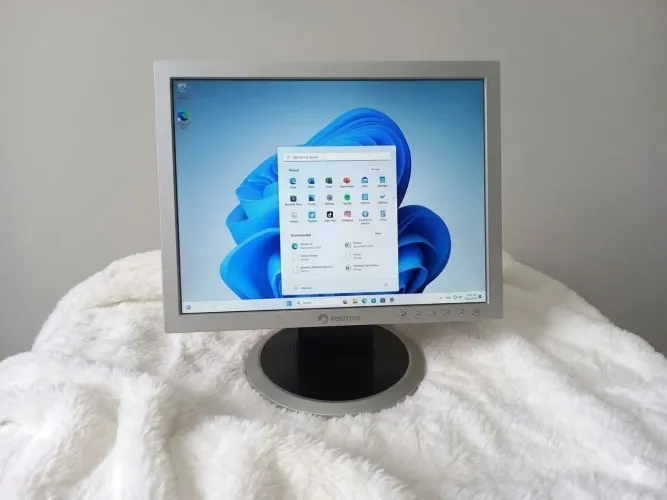 Monitor Positivo 15 Polegadas