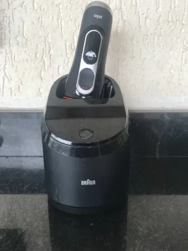 Barbeador BRAUN SÉRIE 5