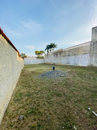 Lote de esquina 11M X 31M, OPORTUNIDADE
