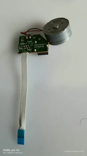 Motor com a placa de abertura da gaveta do PS2 serve para ROBÓTICA