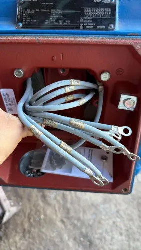 Motor 150 CV 6 polos