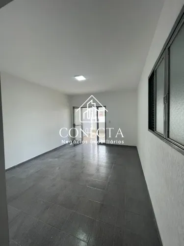 Casas Comerciais - 3 dormitórios - Osvaldo Rezende