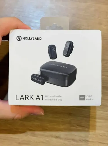 Hollyland Lark A1 - Combo Duo com case de carregamento - Microfone sem fio