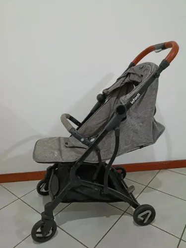 Carrinho de bebê