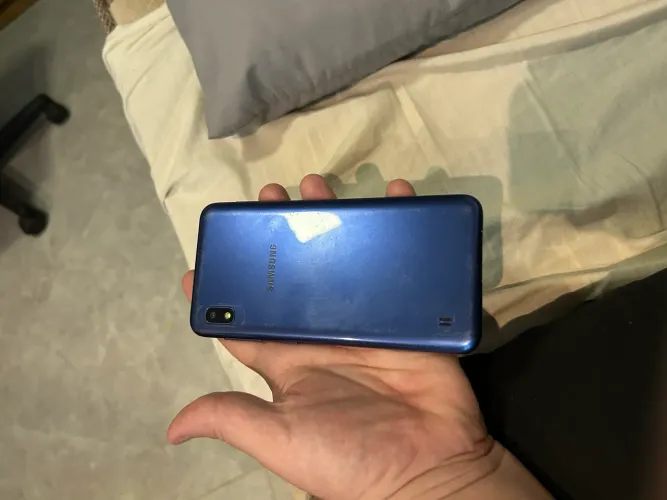 Samsung galaxy A10