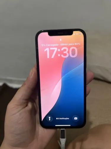 iPhone 12 - 64 GB | R$ 750