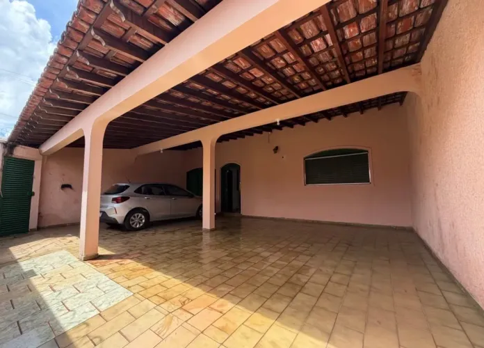 Casa na Cremação pra venda F
