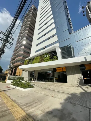 Salas Comerciais no Ed. Arya Tower