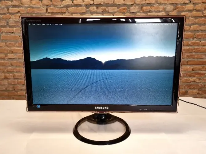 MONITOR Samsung sa550