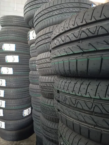 Estoque renovado de pneus com ofertas imperdíveis