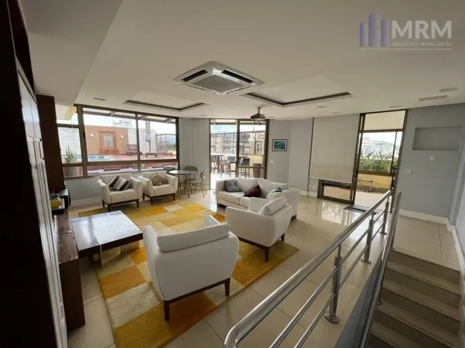 Cobertura 300m² - 3 Vagas - JArdim Icaraí