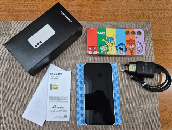 Samsung Galaxy S23 Fe 5a Dual Sim 256 Gb Creme 8 Gb Ram