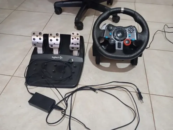 Volante e pedaleira G29 
