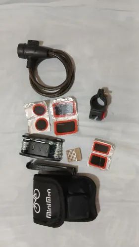 Vendo Kit de Acessórios para Bike