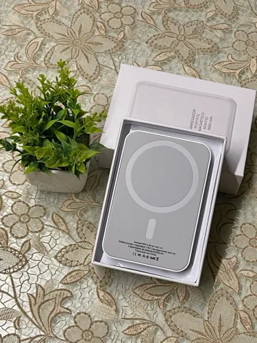 Carregador Portátil Magnético Sem Fio Premium 5000mAh - Compacto, Seguro e Prático