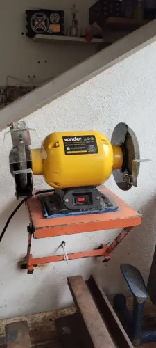 Esmeril Vonder 360w