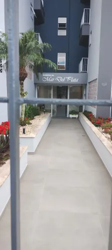 Apto Praia Comprida, São José. 