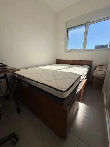Cama box com base
