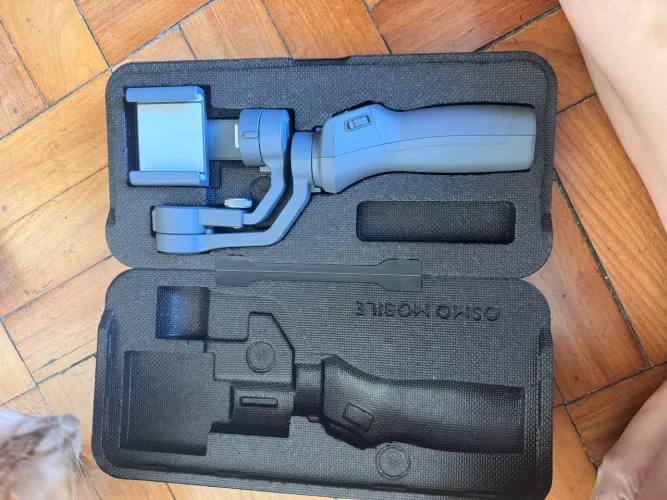 Estabilizador de Celular DJI Osmo Mobile 2 - Na Caixa (Usado 3x)