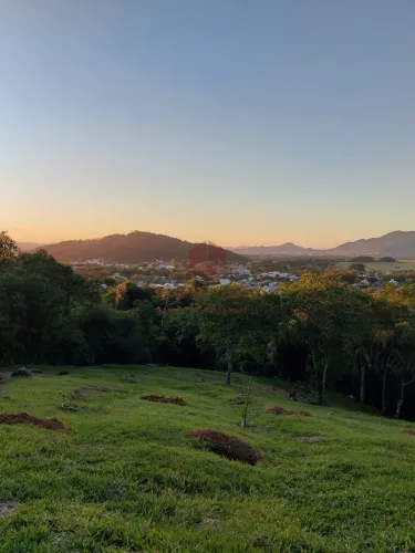 Terreno à venda, no Ribeirão da Ilha, Florianópolis/SC.