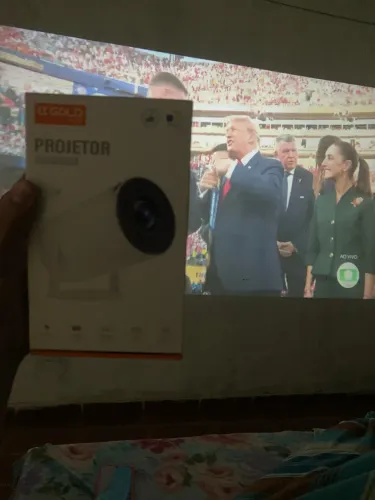 Projetor 4k em ótimo estado.