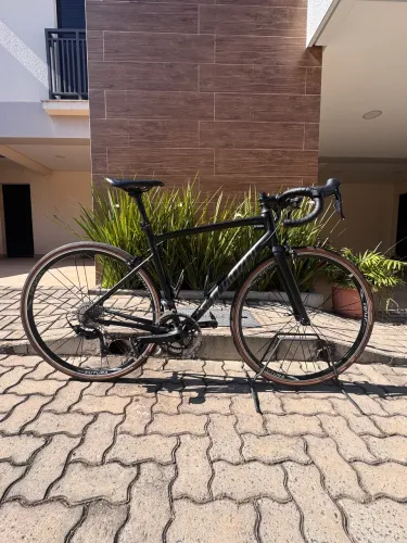 Bicicleta Specialized Allez 2019