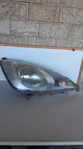 Farol Honda Fit 2012 lado direito original usado